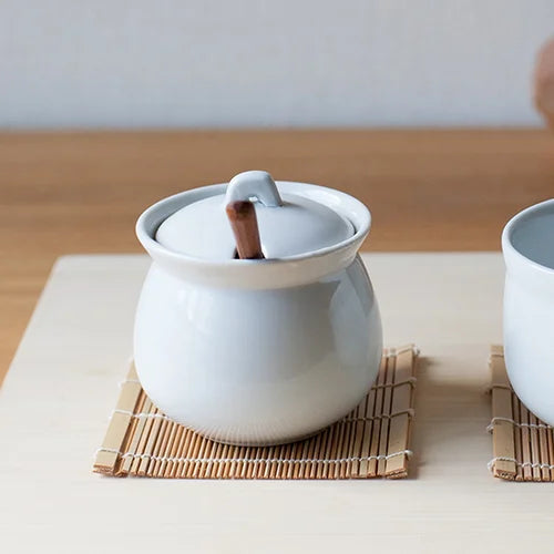 ティシュアンティーク 塩坪 tish salt pot white