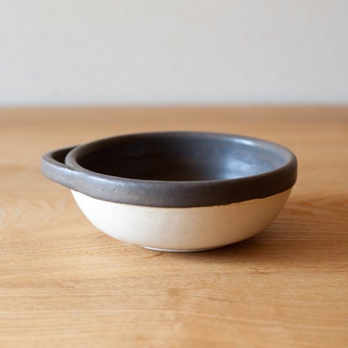 カセロラ オーブン とんすい cacerola bowl white&yellow