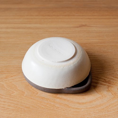 カセロラ オーブン とんすい cacerola bowl white&yellow