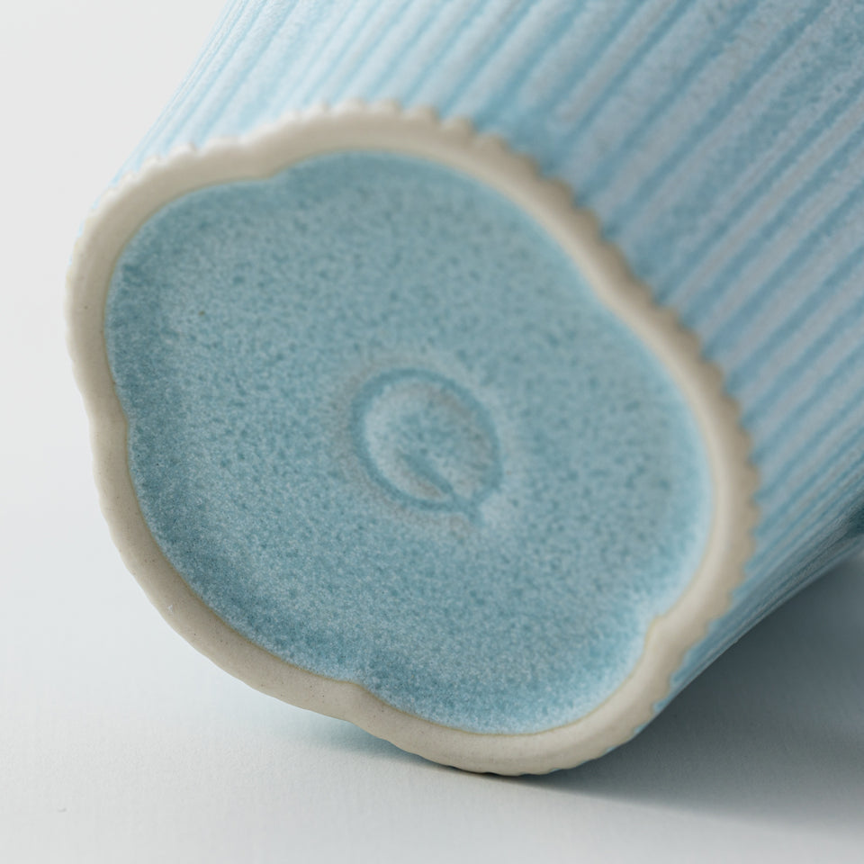 KUKKA Flower shape cup & saucer