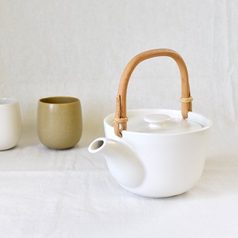 テッシュ　急須　tish tea pot