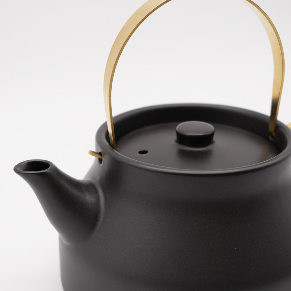 Kamoshika Ceramic Kettle