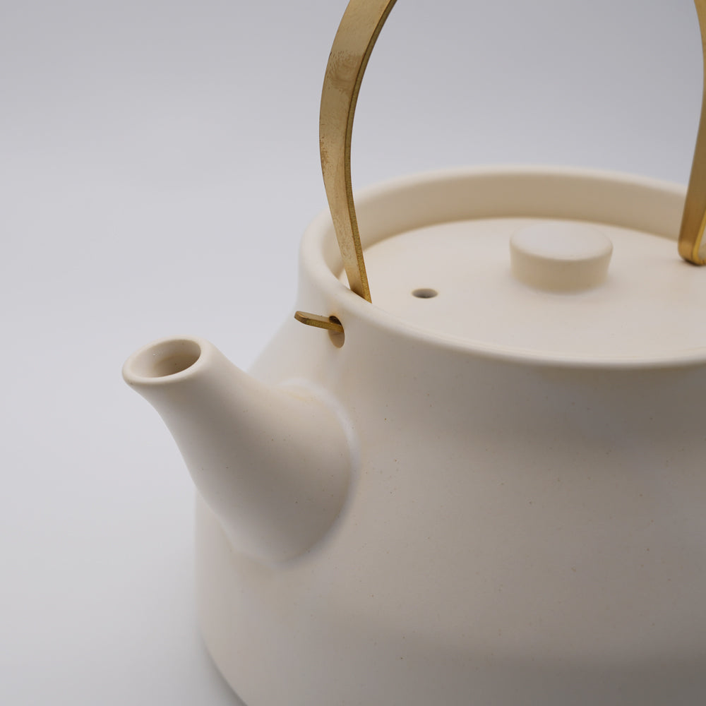 Kamoshika Ceramic Kettle