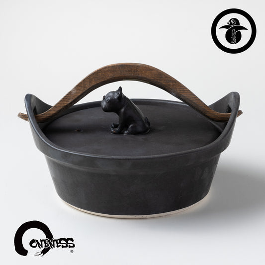 Donabe by Makoto Makita French Bulldog rid wood handle ceramic stew pot/牧田亮　フレンチブルドッグ土鍋　French Bulldog rid wood handle ceramic stew pot　Donabe　